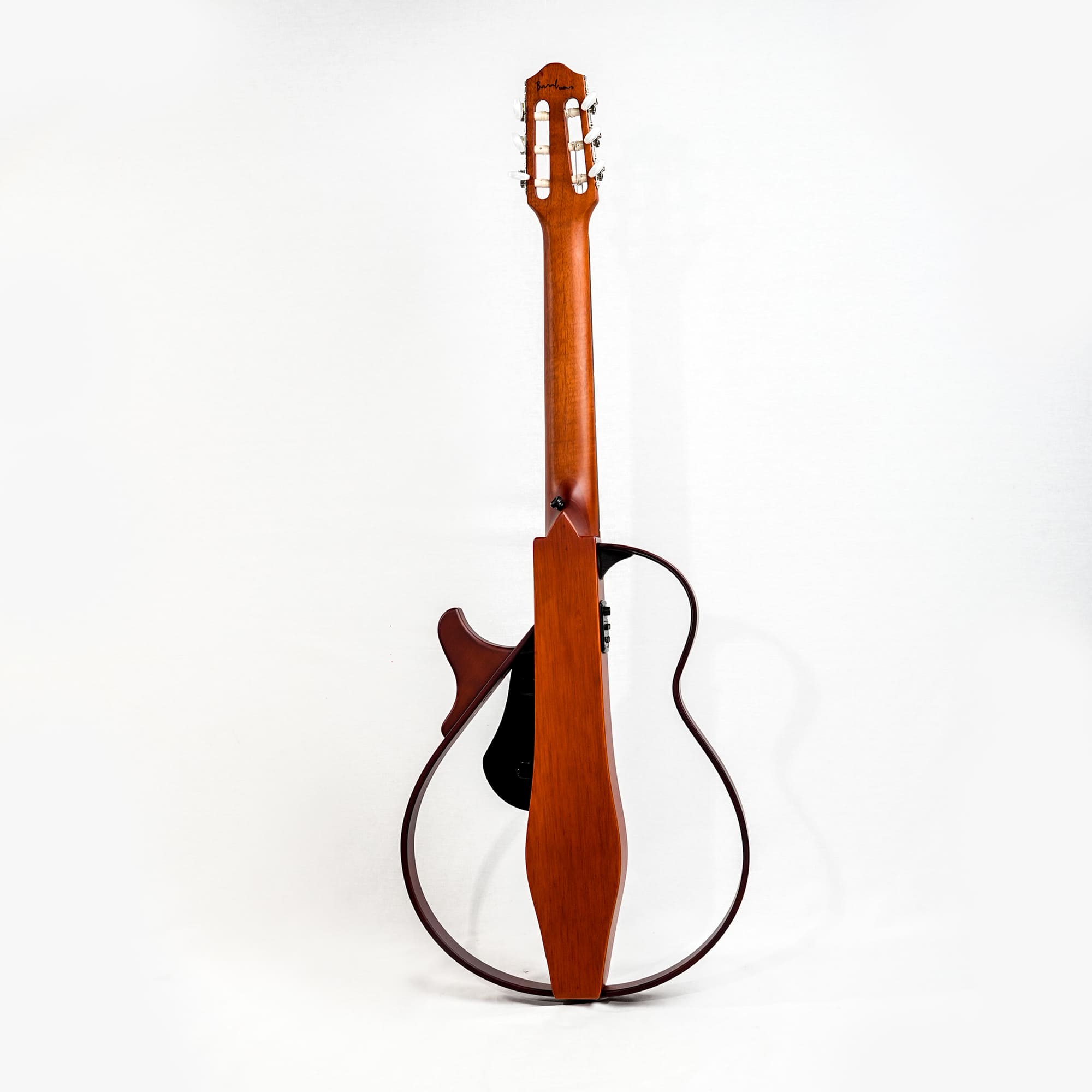 GUITARRA CUERDAS DE NYLON SILENT BERNAL MARRON