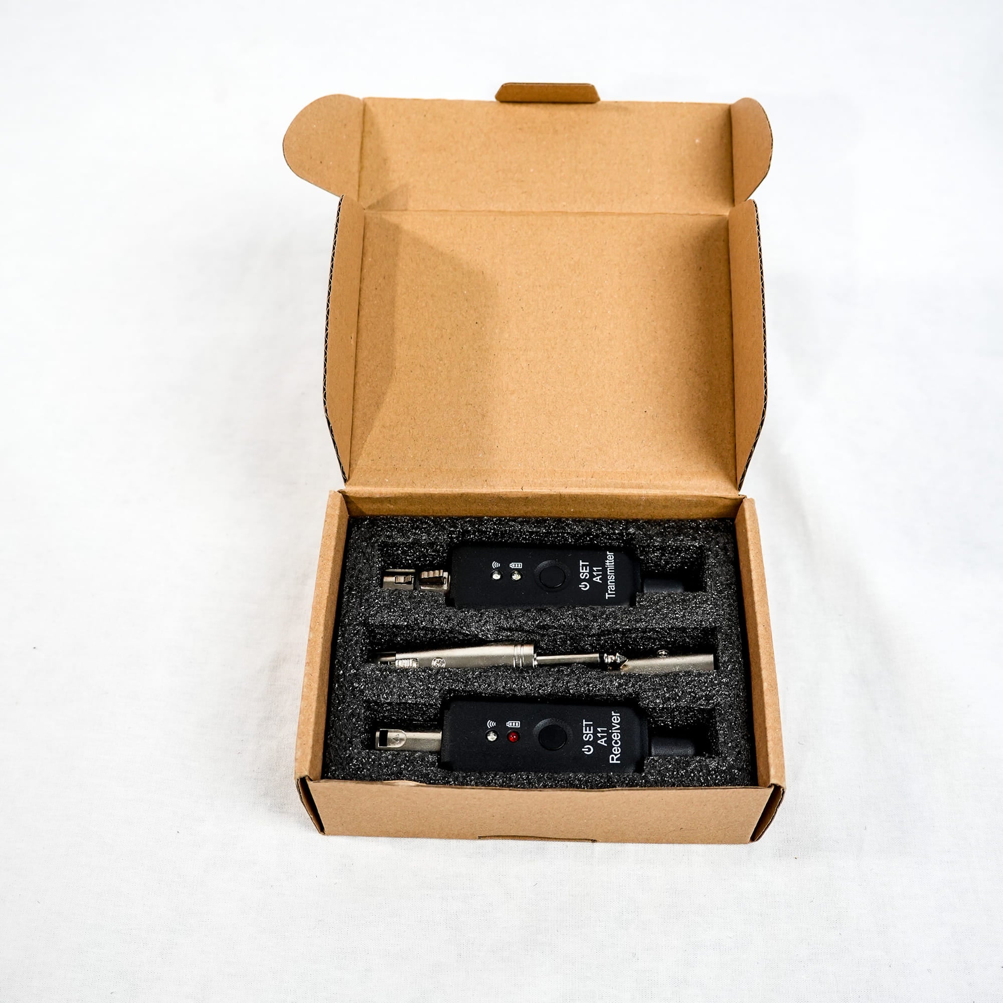 SISTEMA INALAMBRICO PARA MICROFONO A11