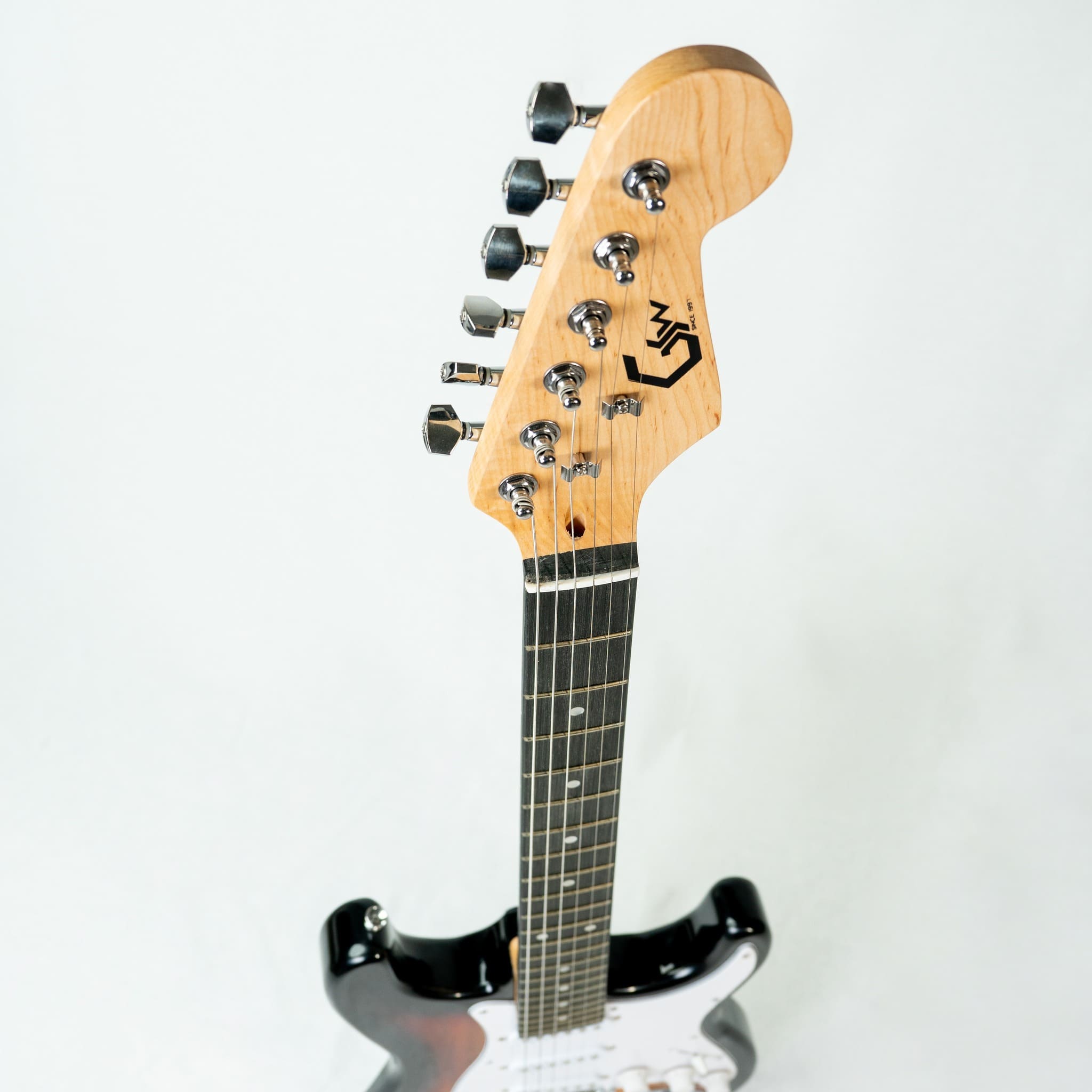 GUITARRA ELECTRICA STRATO GSW