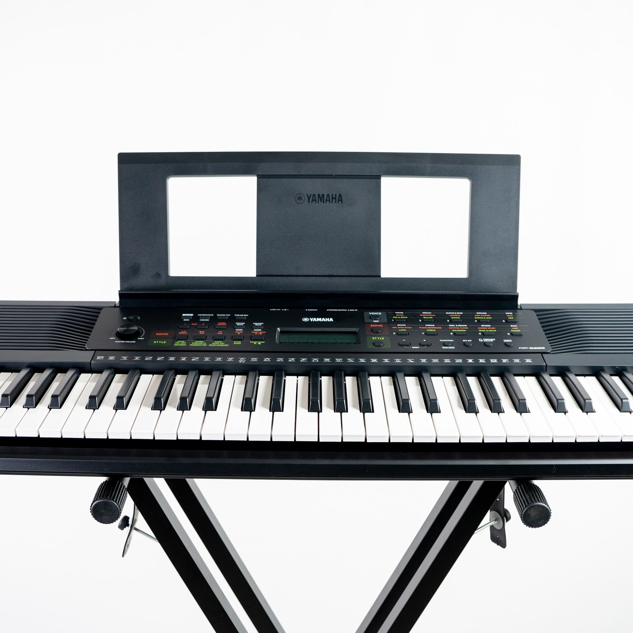 TECLADO YAMAHA PSR-E283
