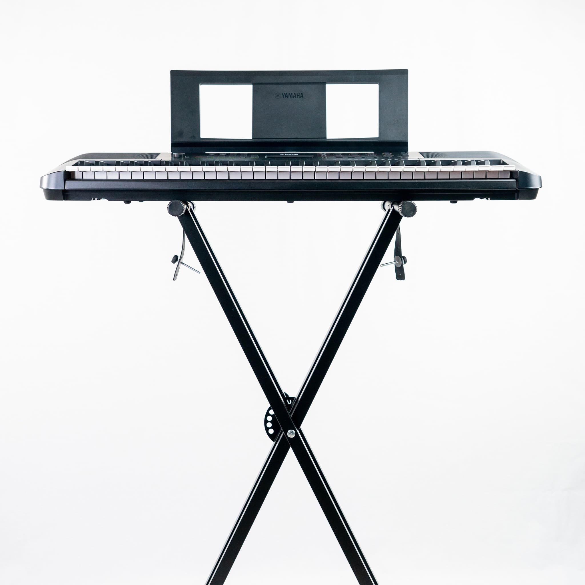 TECLADO YAMAHA PSR-E283