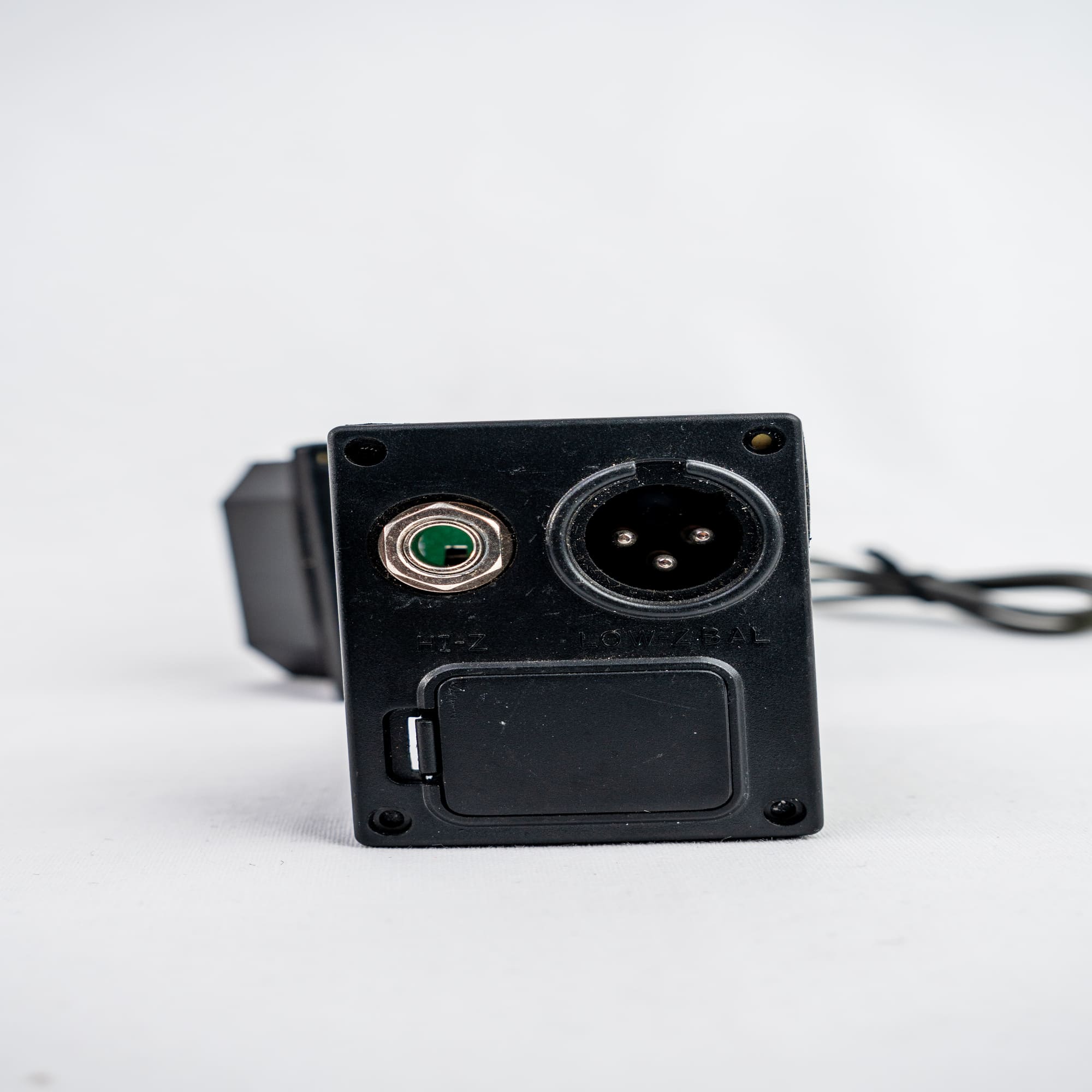 PRE AMPLIFICADOR DE 5 BANDAS ACTIVO C/XLR GSW